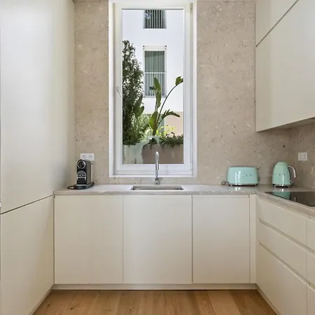 בית נופש Luxury 1-bedroom Townhouse In Principe Real ליסבון