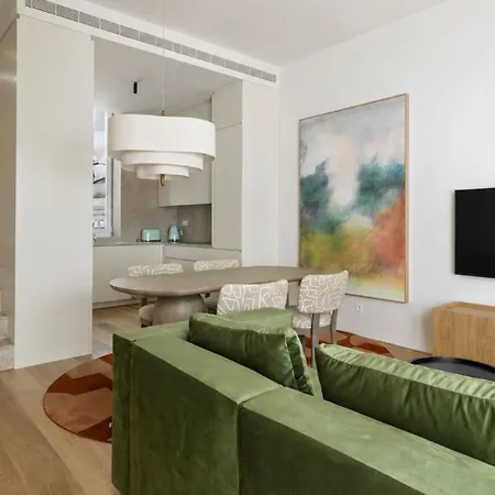 Luxury 1-bedroom Townhouse In Principe Real Semesterbostad Lisboa